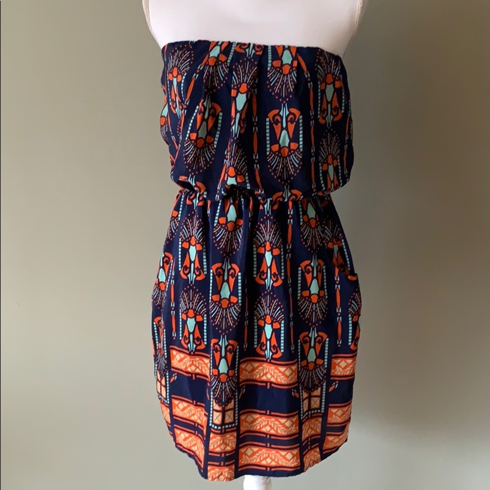 Strapless dress